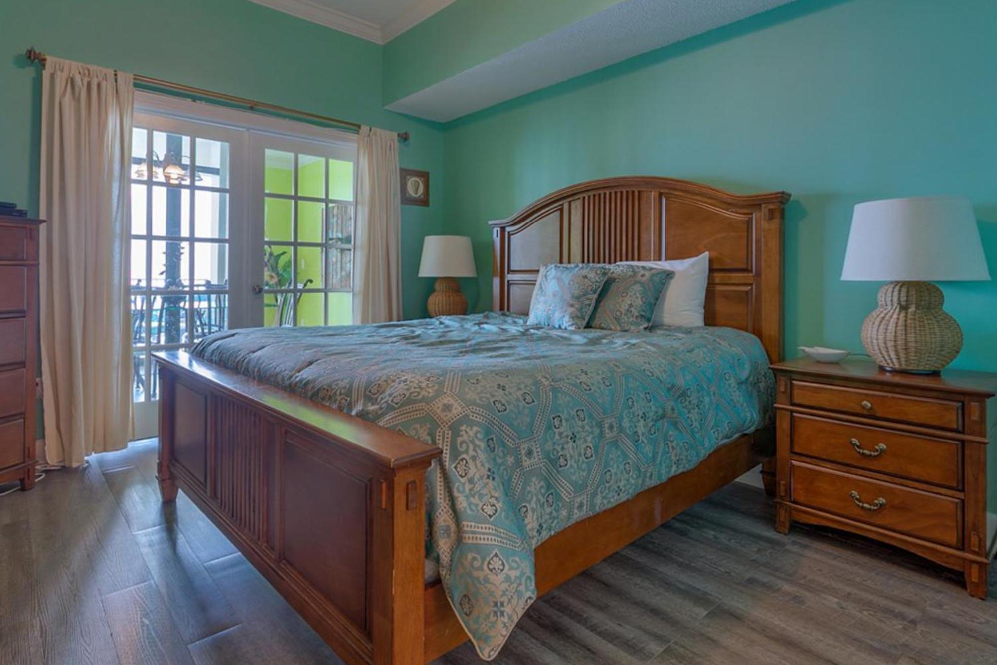Phoenix West Orange Beach Room photo