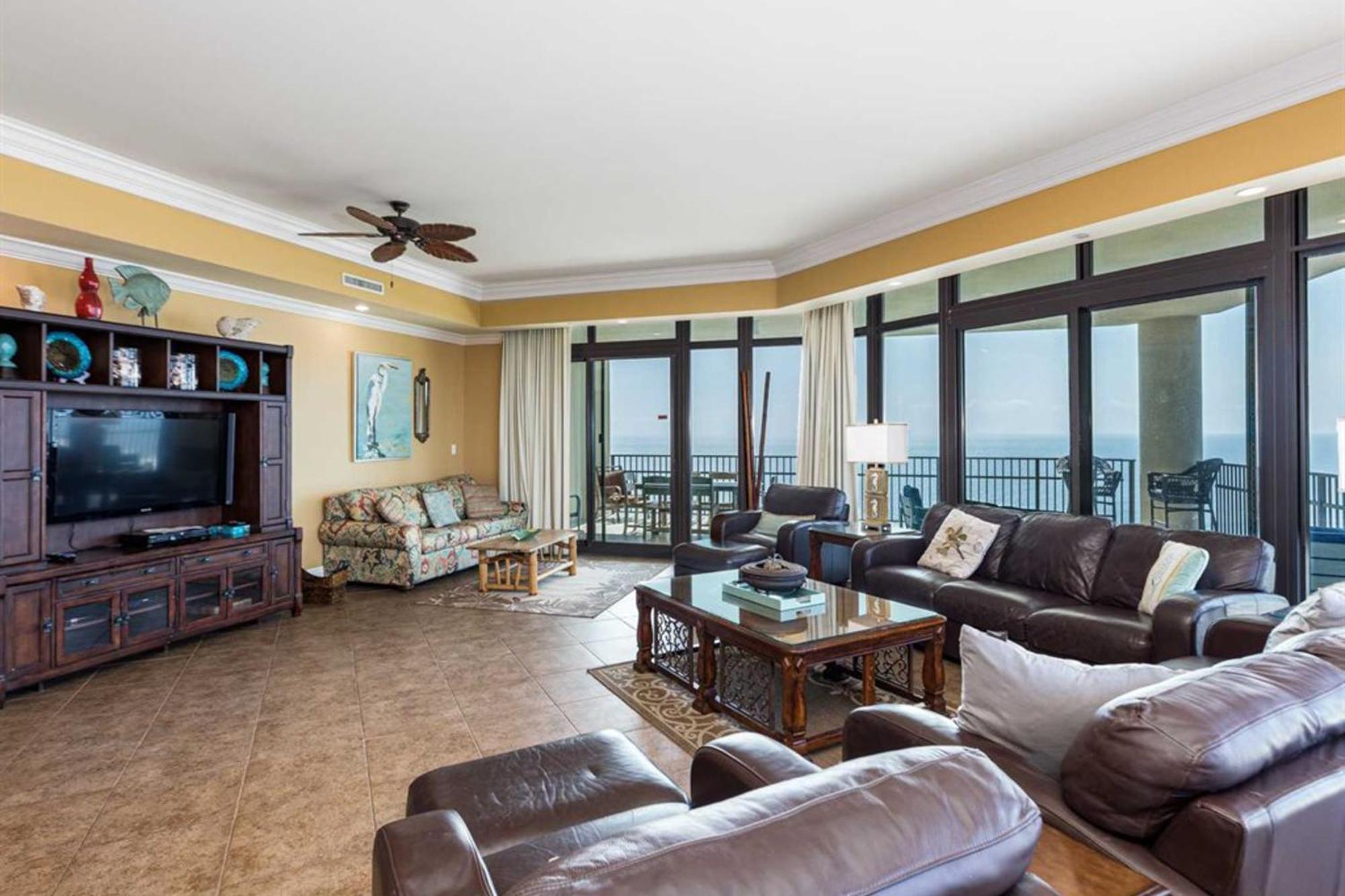 Phoenix West Orange Beach Room photo